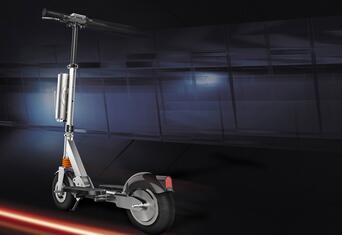 Afortunadamente, Airwheel Tecnología, mediante la producción de auto-equilibrio scooters eléctricos de buena calidad con bajo precio, ofrece más opciones para el público en general.