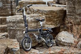 Airwheel R6 bicycles with power assist Airwheel R6